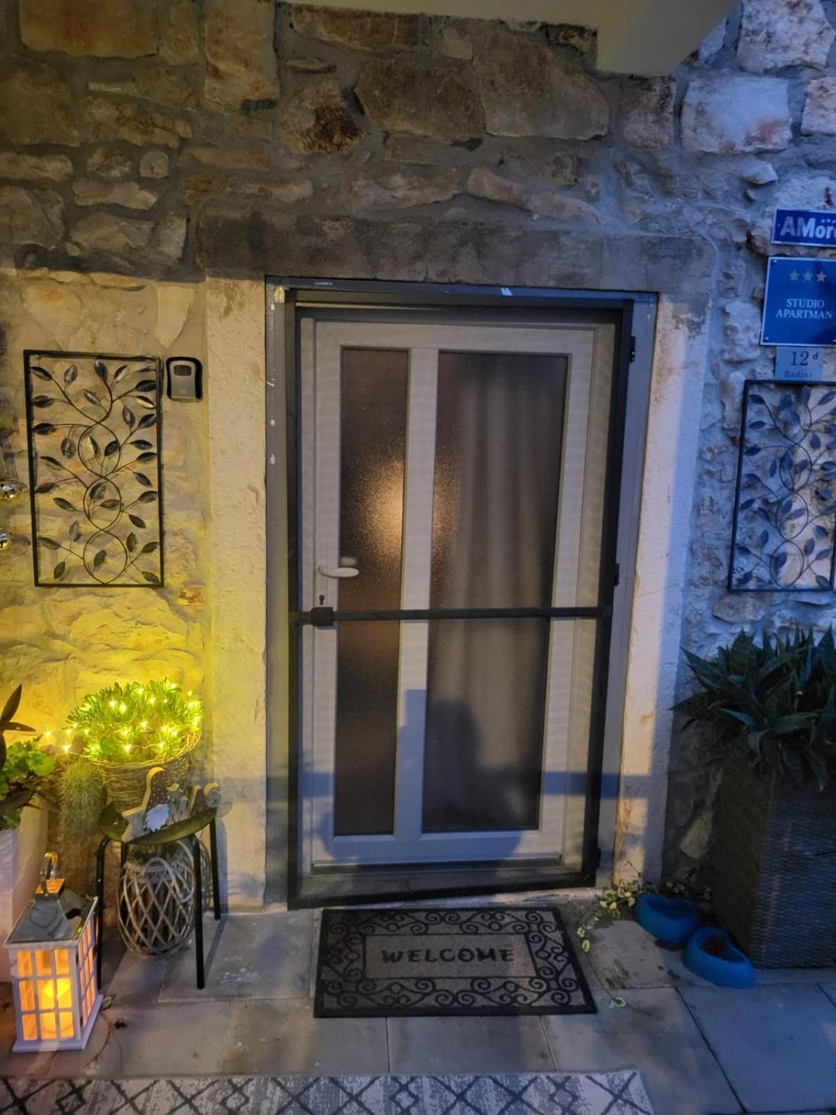 Villa Amore Radini Istrian Romantic Studio With Private Parking And Terrace Brtonigla Bagian luar foto
